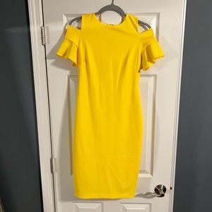 Worn 1 time and fits super well with the off shoulder and knee length accent